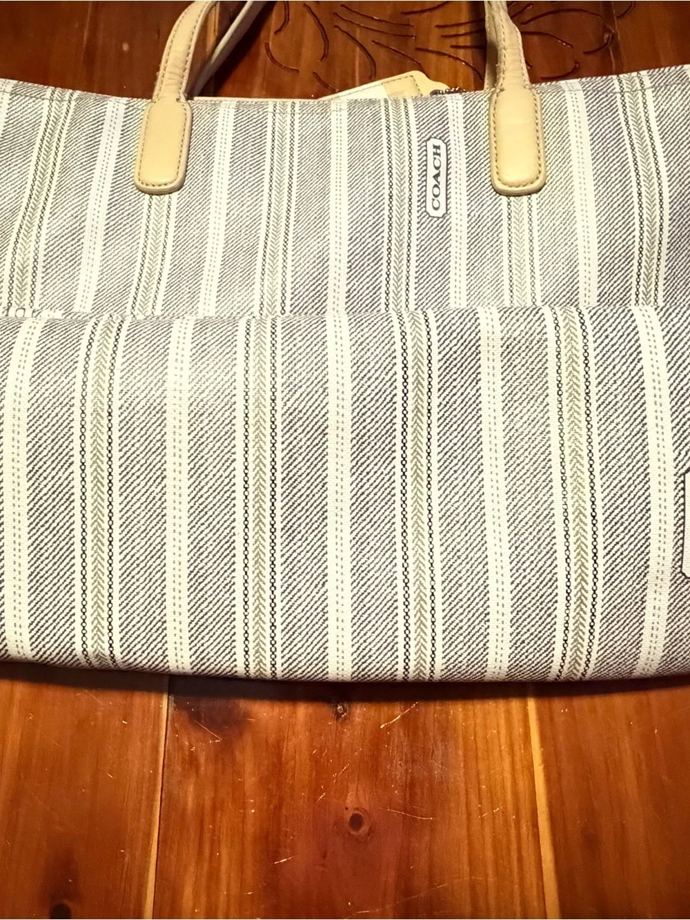 Coach beautiful authentic